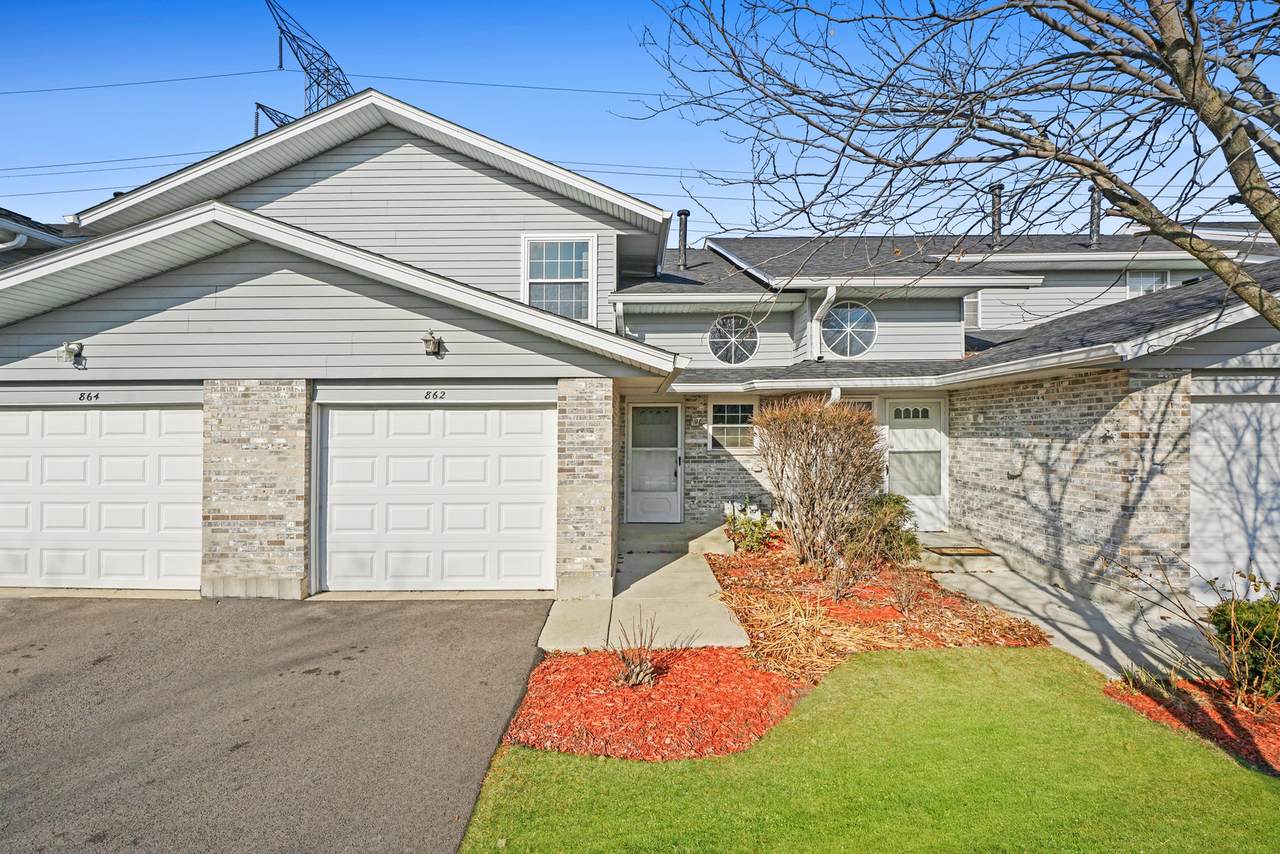862 Tamarac Boulevard - Photo 1
