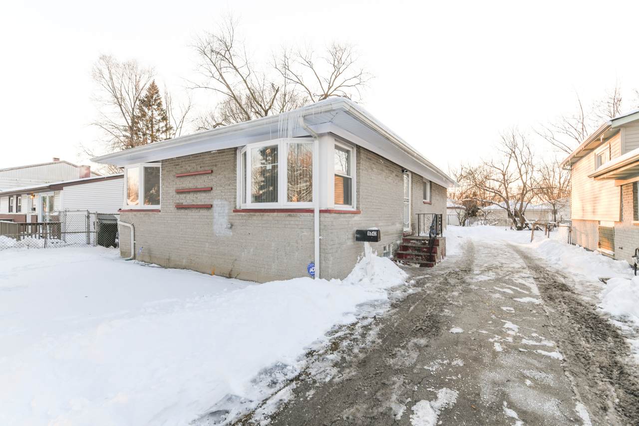 16542 Paulina Street - Photo 1