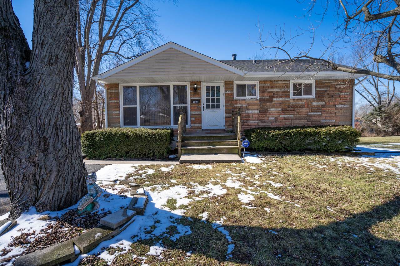 314 Tiverton Lane - Photo 1