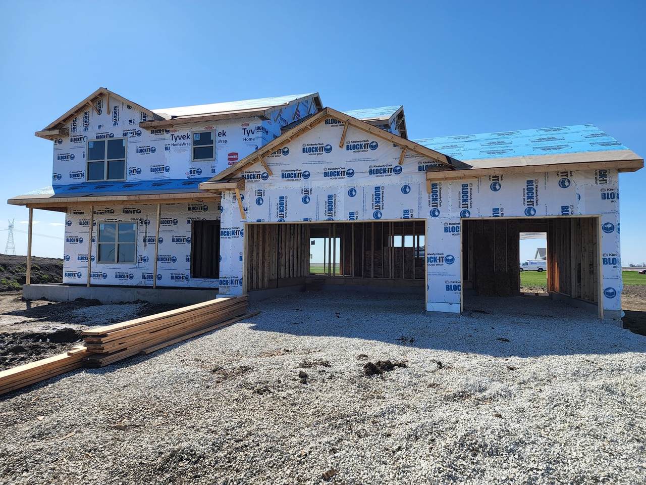 531 Carriage Court - Photo 1