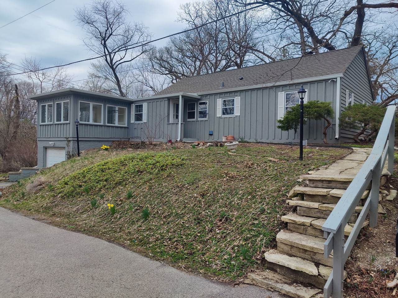103 Paddock Lane - Photo 1