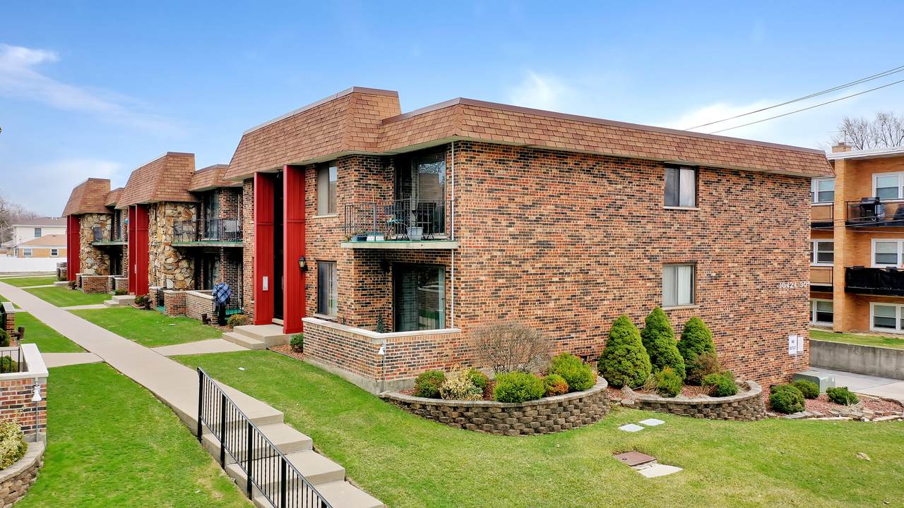 10424 Pulaski Road - Photo 1