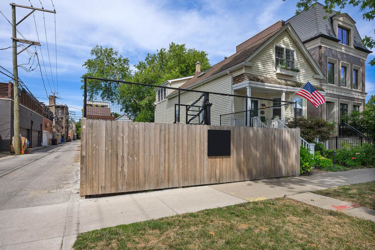 1242 School Street - Photo 1