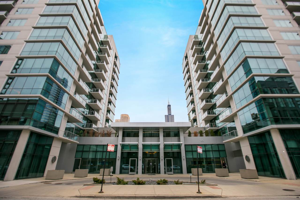 125 Green Street - Photo 1