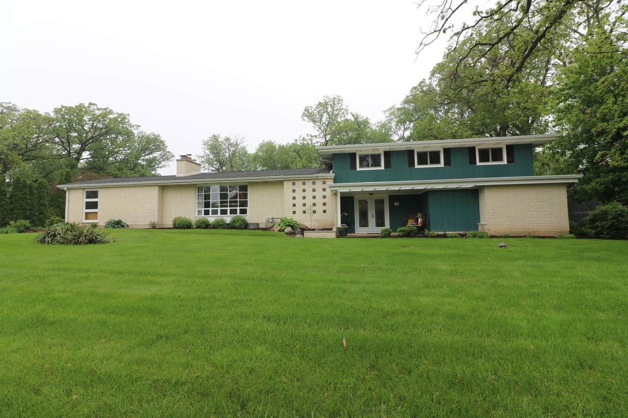 4708 Burman Drive - Photo 1