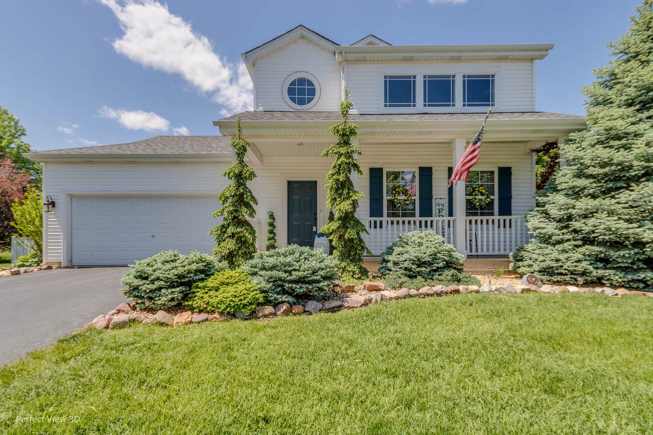 1820 Bluestem Circle - Photo 1