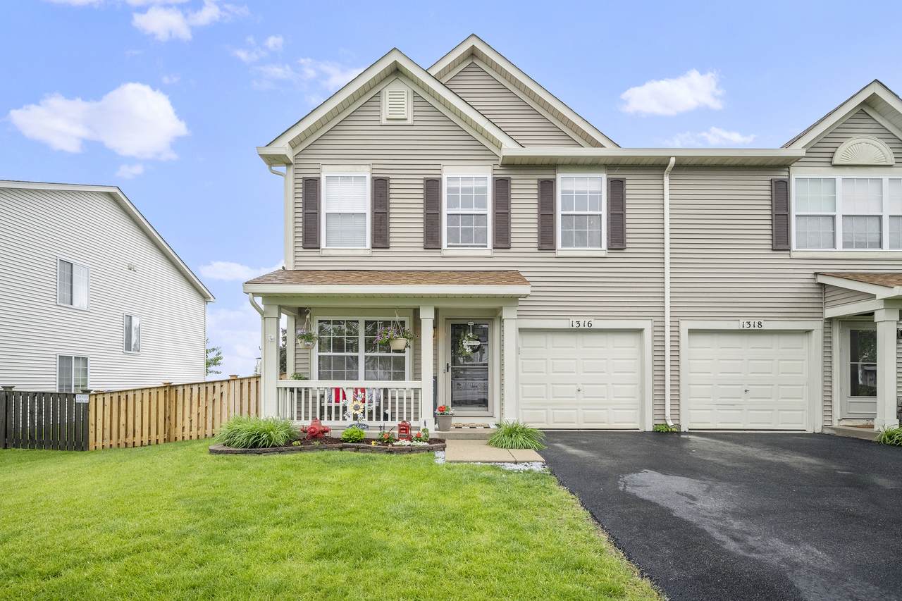 1316 Burns Lane - Photo 1