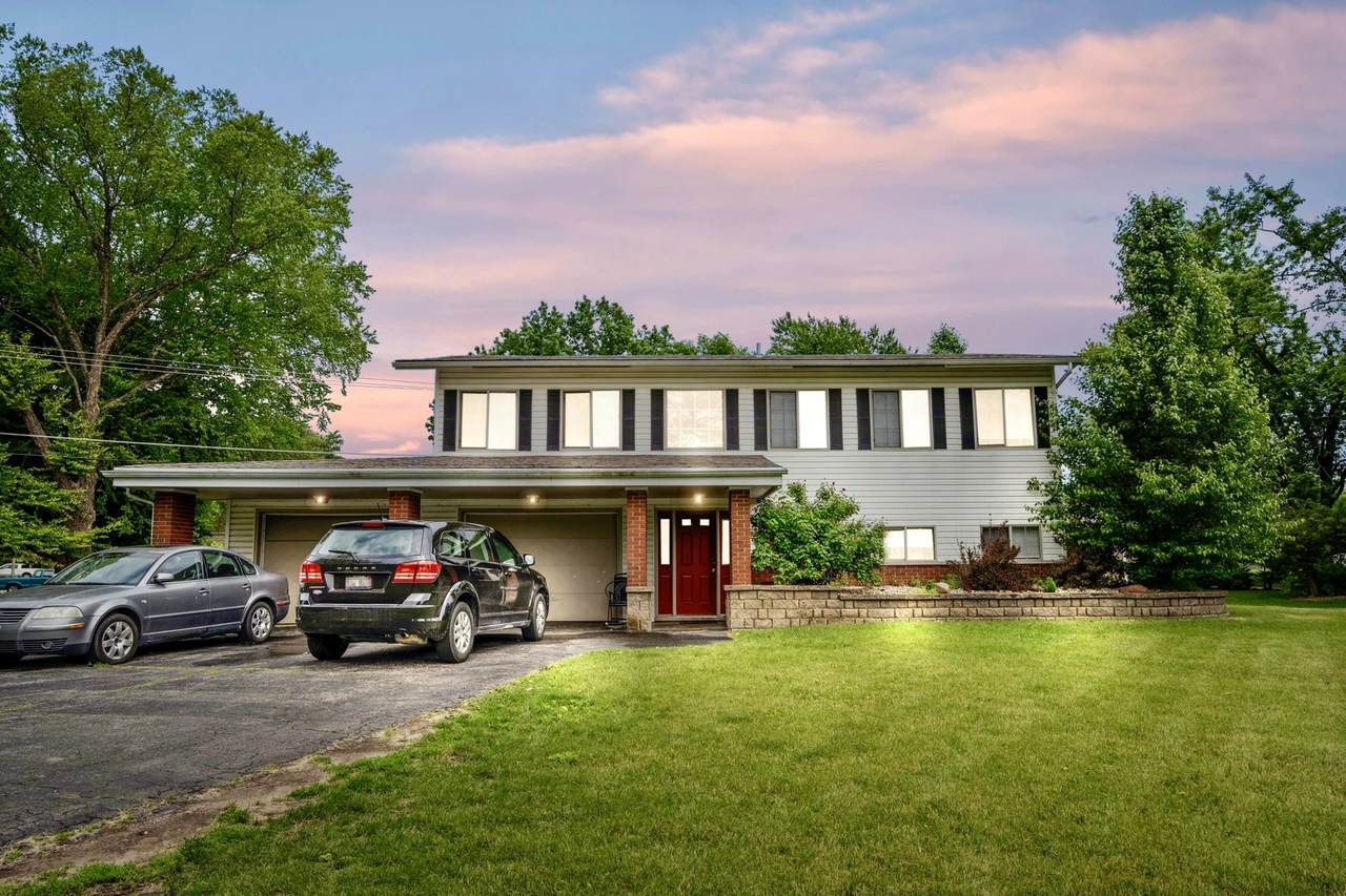 2925 Waldron Road - Photo 1