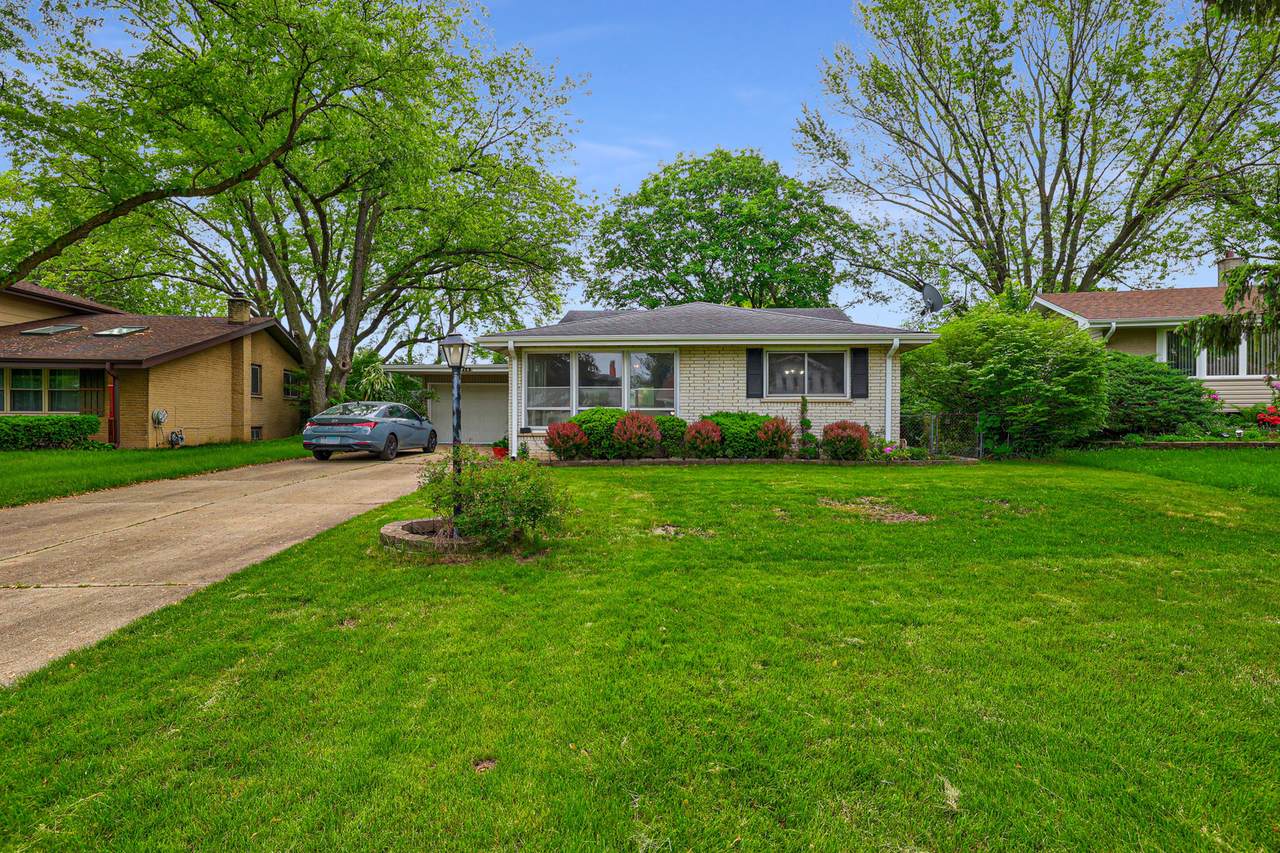 1313 Mulberry Lane - Photo 1