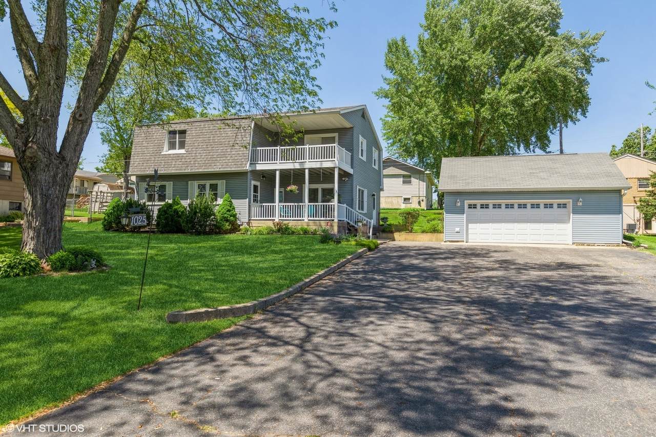 1025 Grant Place - Photo 1