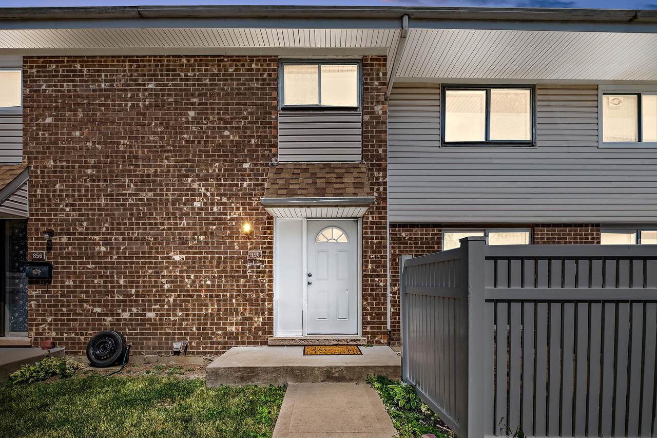 854 White Oak Lane - Photo 1