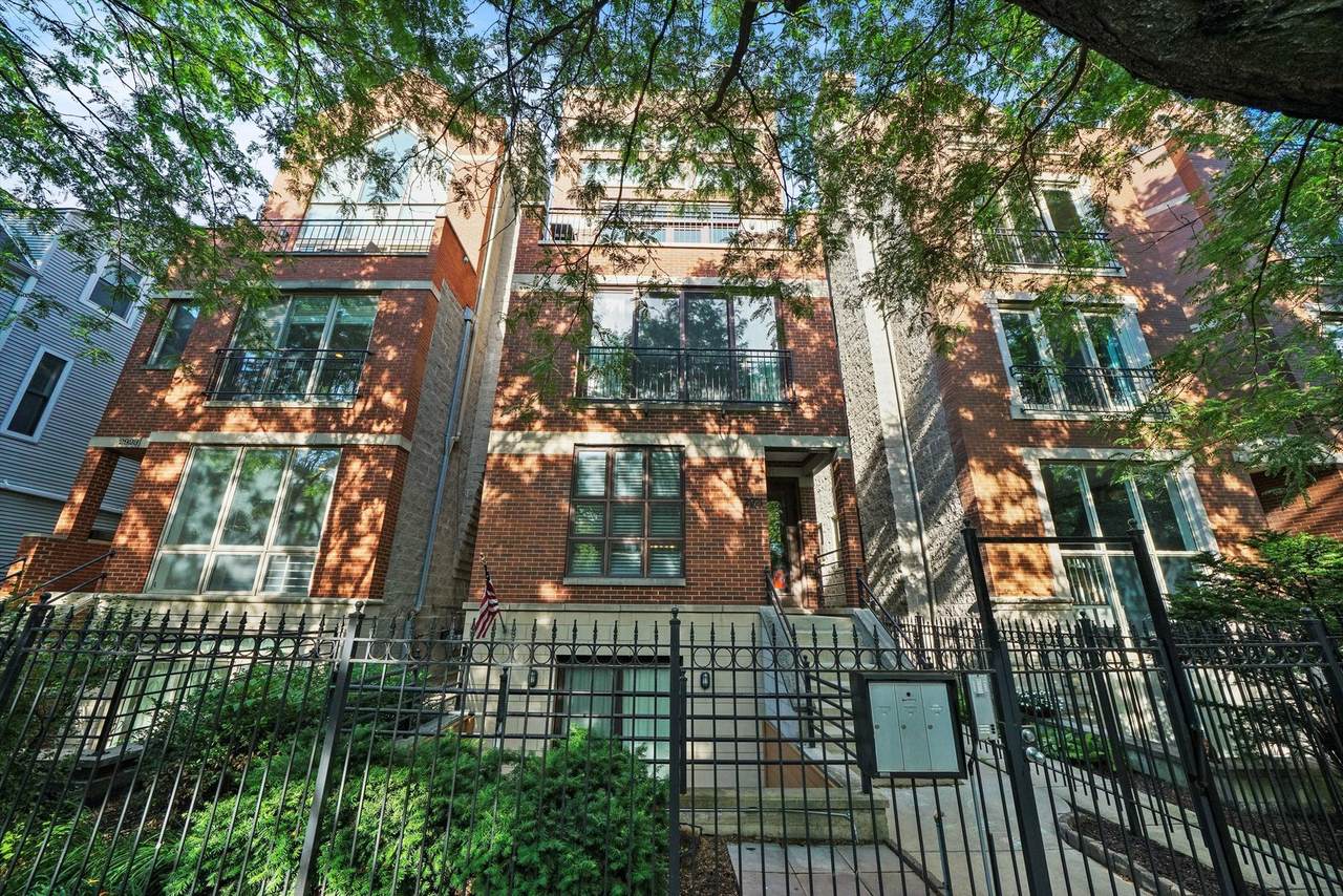 2921 Damen Avenue - Photo 1