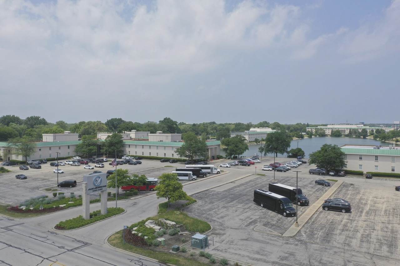 2250 E Devon Avenue - Photo 1