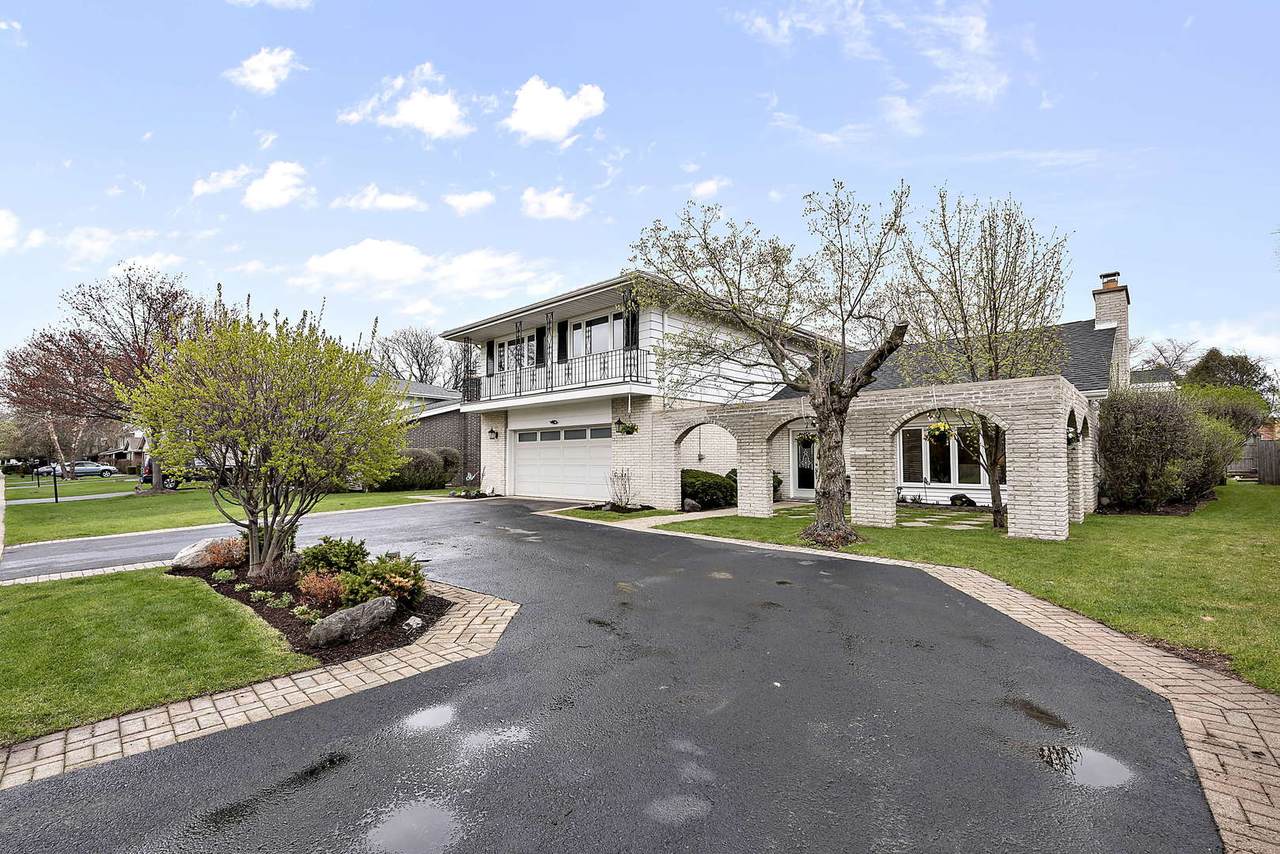 1801 Fieldwood Drive - Photo 1