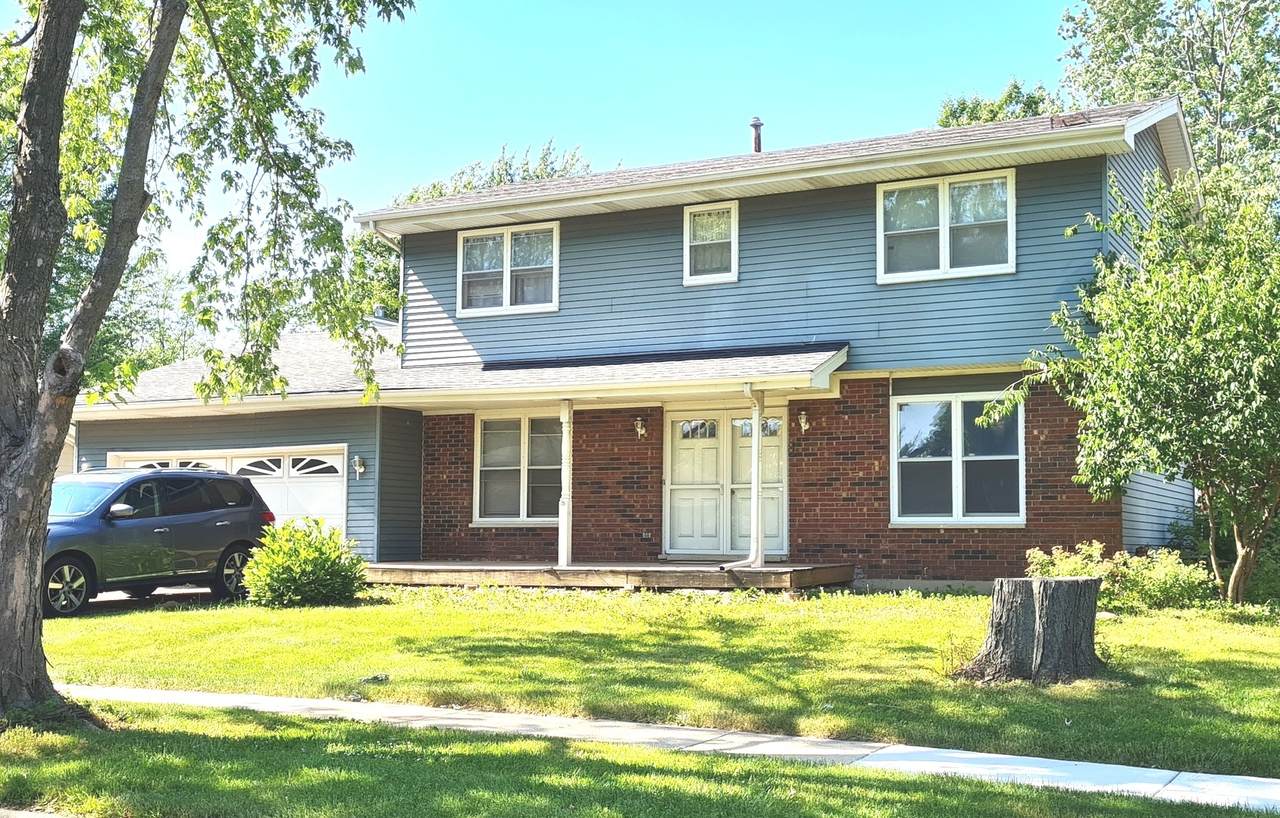 900 Gerald Avenue - Photo 1