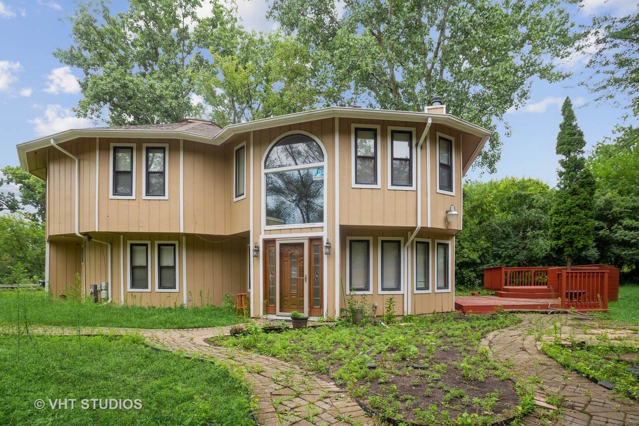 1055 Palatine Road - Photo 1