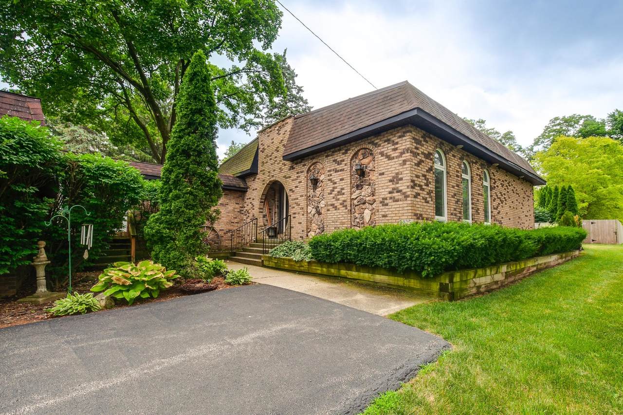 337 Austin Avenue - Photo 1