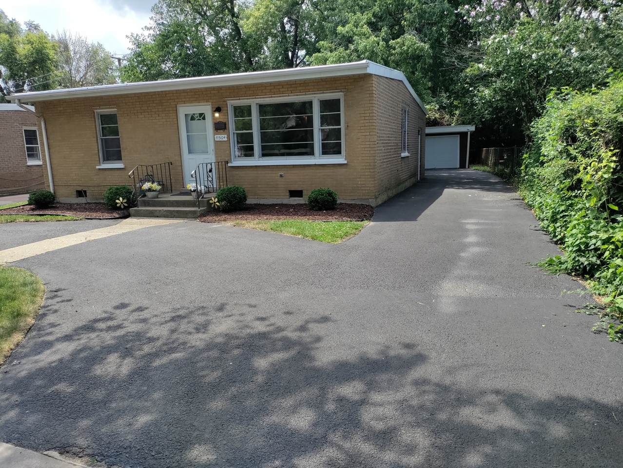 11504 Joalyce Drive - Photo 1