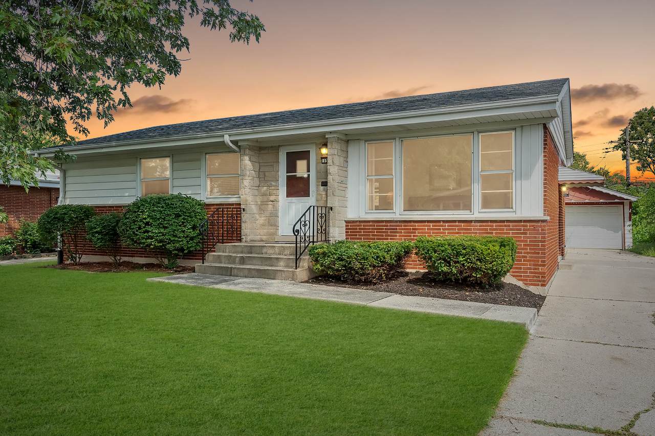 155 Amy Street - Photo 1