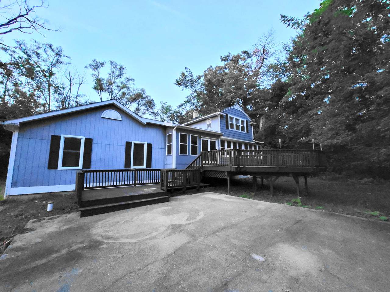 203 Roberts Road - Photo 1