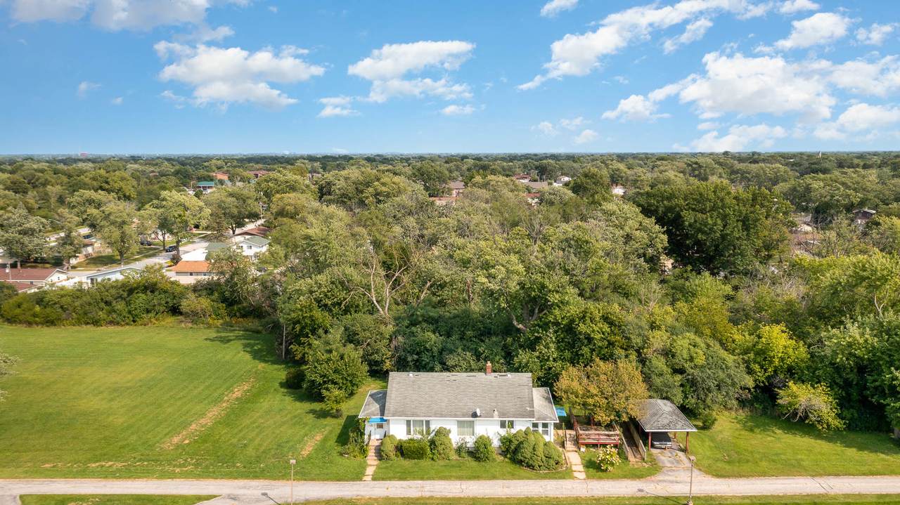 5900 147th Street - Photo 1