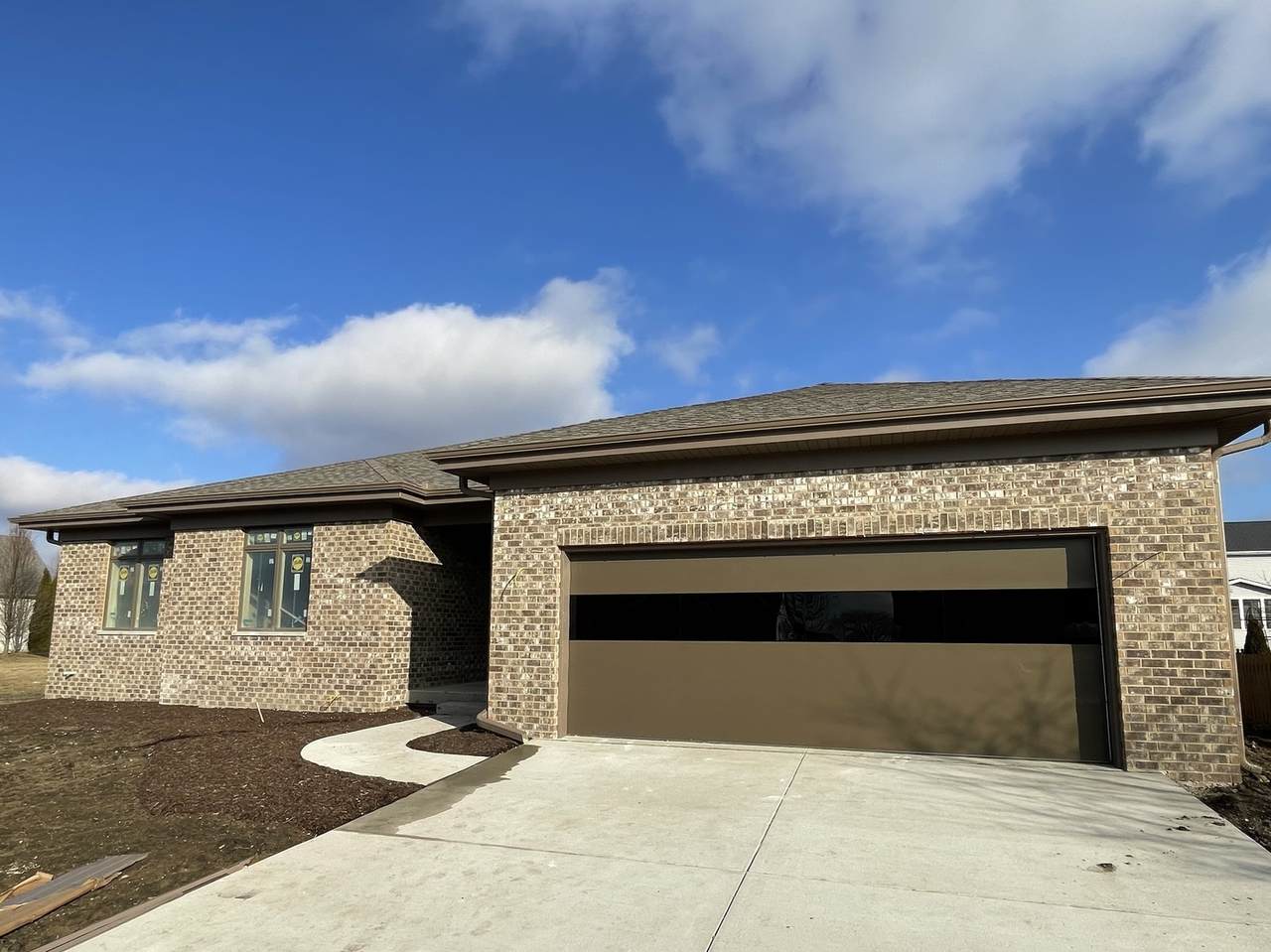1616 Crabapple Lane - Photo 1