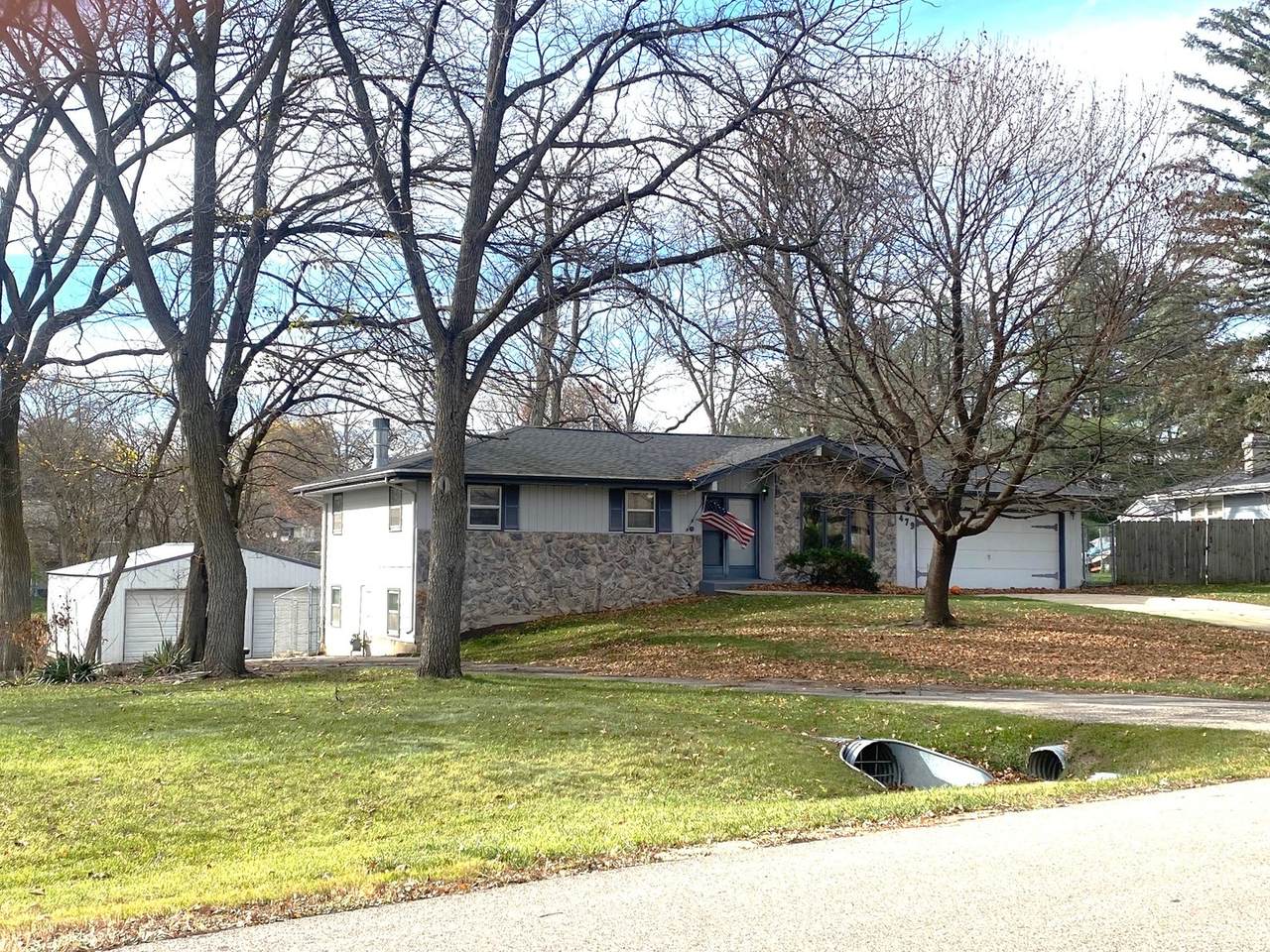 479 Chicory Street - Photo 1
