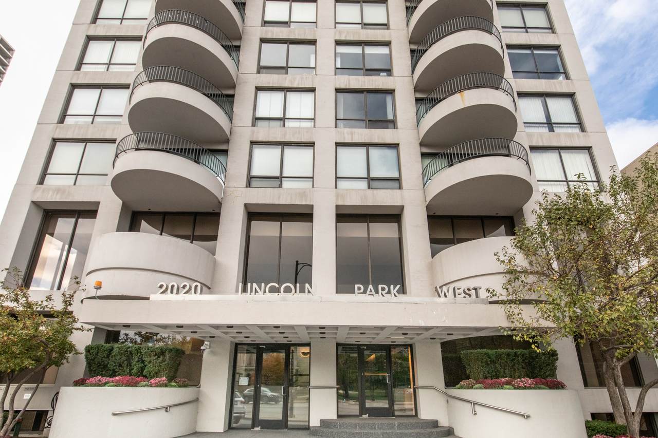 2020 Lincoln Park West Avenue - Photo 1