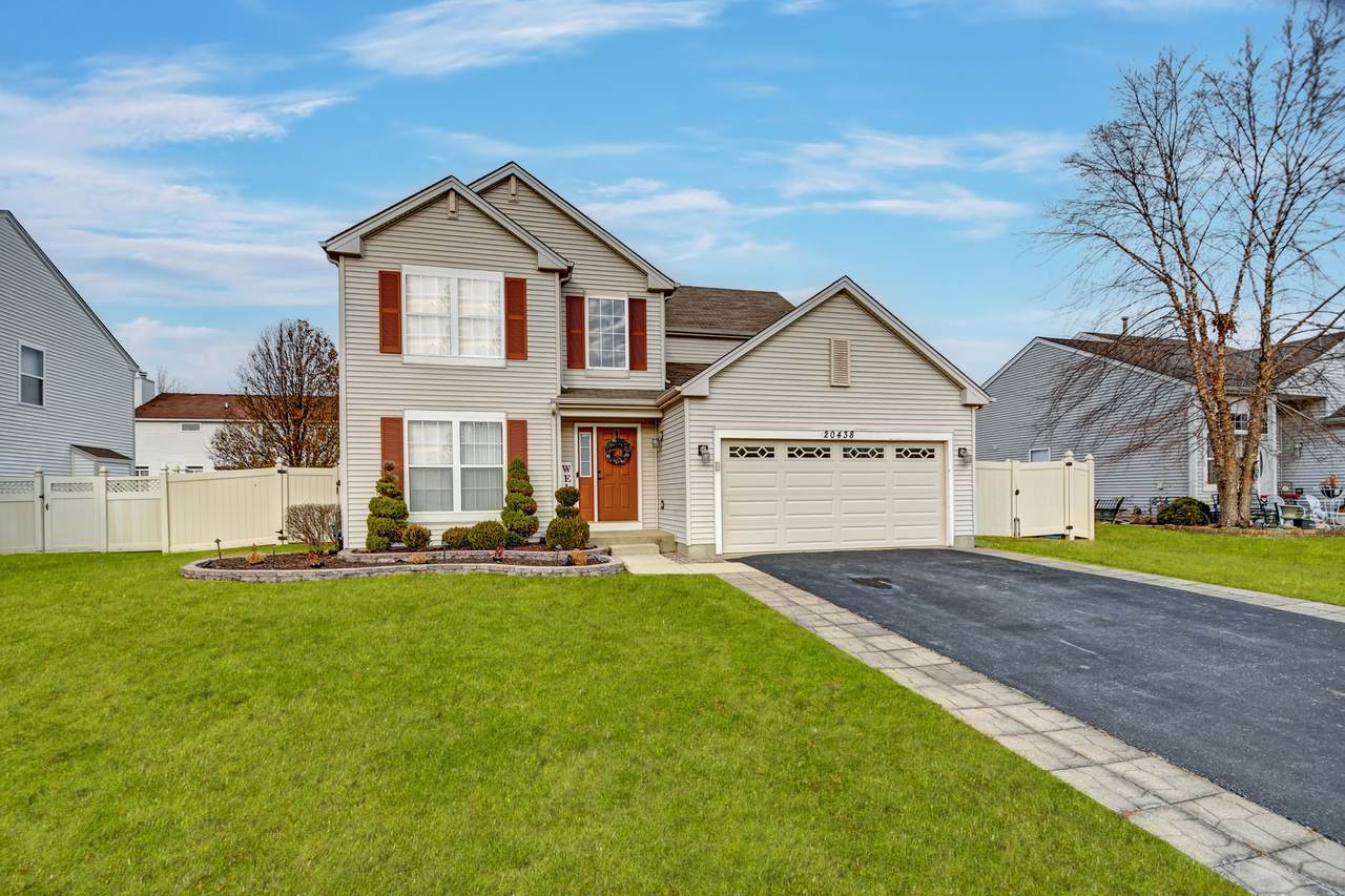 20438 Kingsbrook Drive - Photo 1