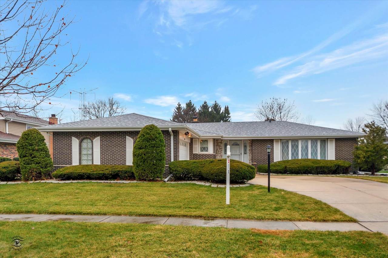 13860 86TH Avenue - Photo 1