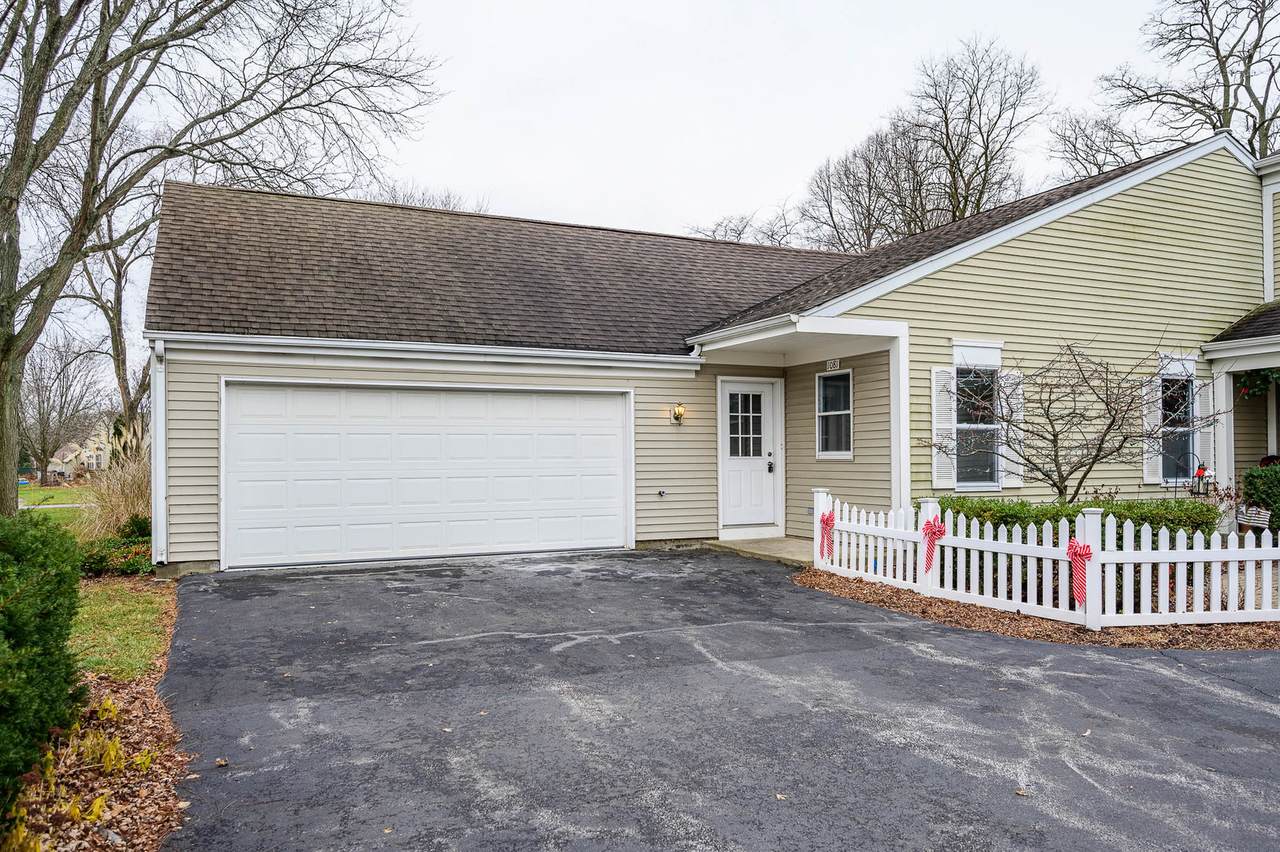 1081 Devonshire Avenue - Photo 1