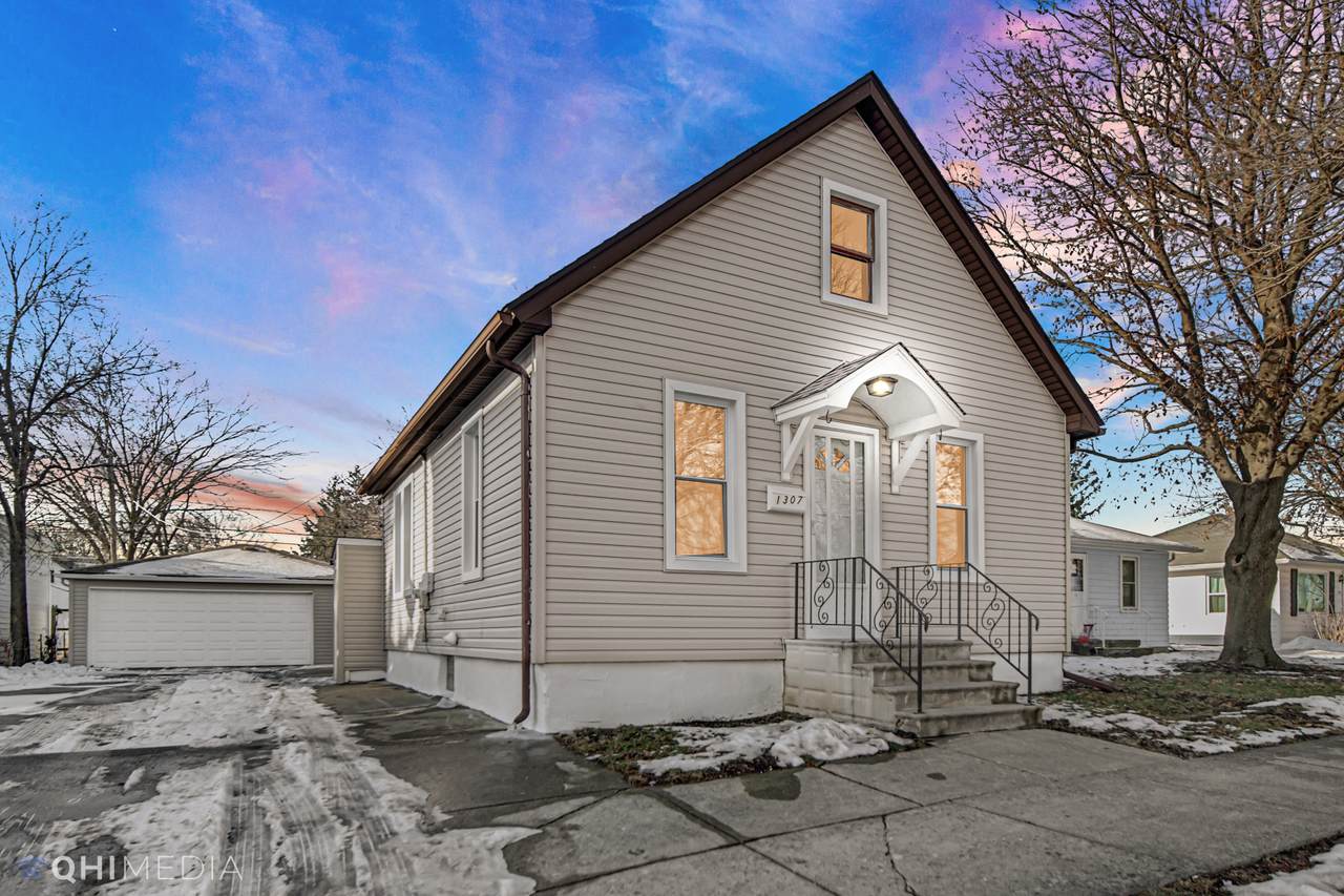 1307 Nicholson Street - Photo 1