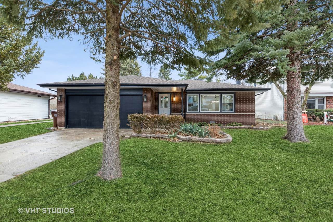 18039 66th Avenue - Photo 1