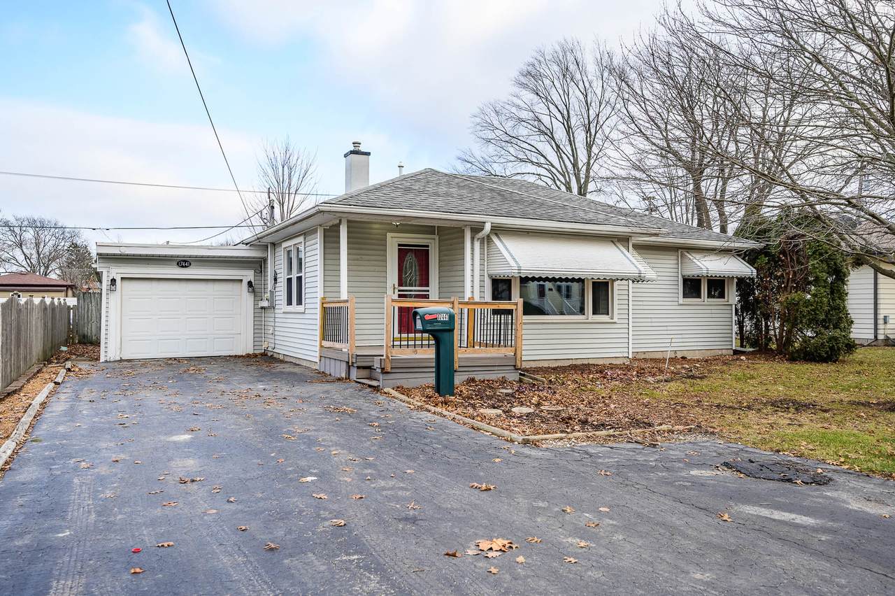 17441 65th Avenue - Photo 1