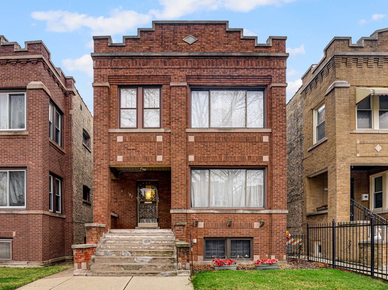 1455 Lockwood Avenue - Photo 1