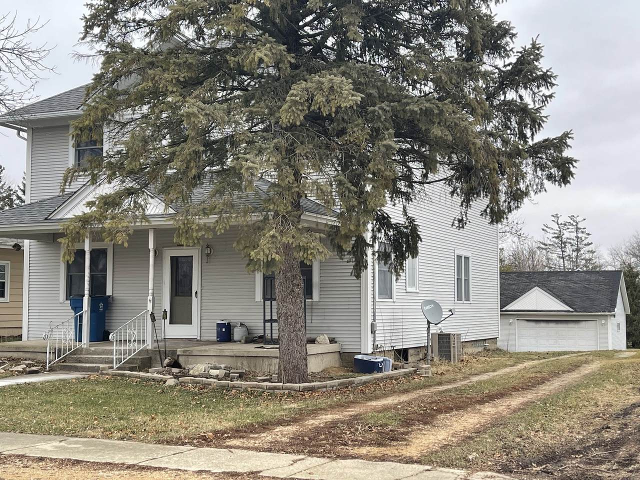 205 John Street - Photo 1