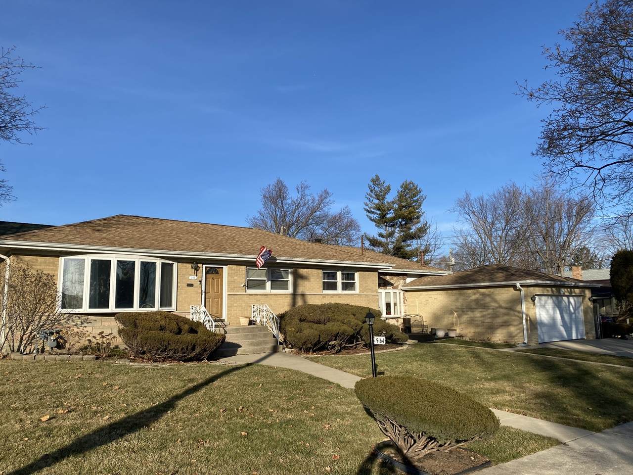 5164 Locust Street - Photo 1