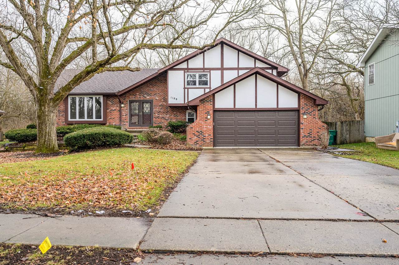 1108 Valencia Drive - Photo 1
