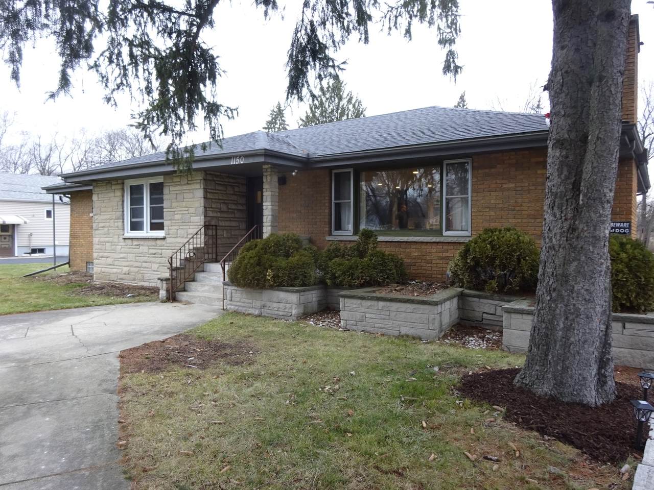 1150 Molitor Road - Photo 1