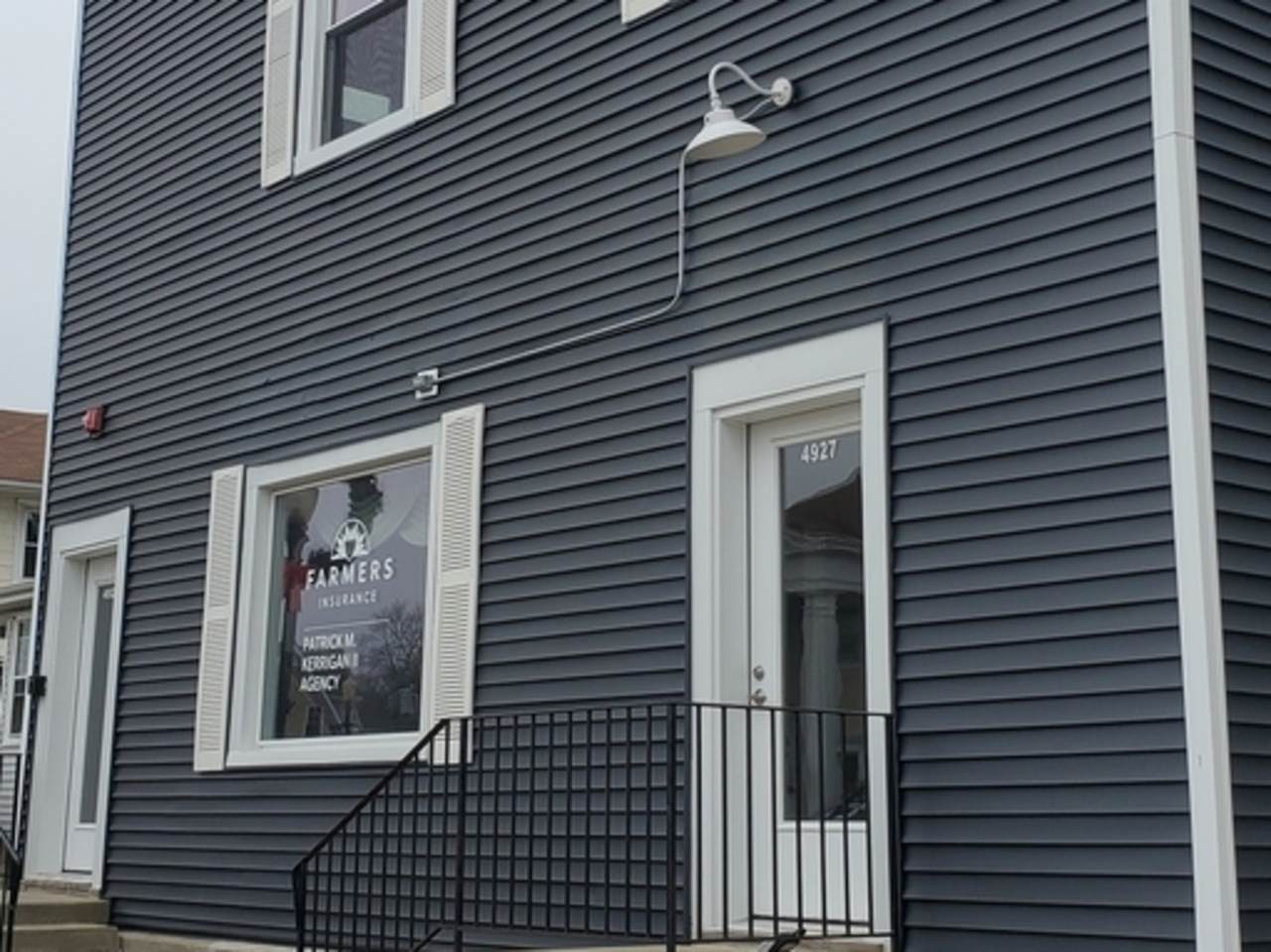 4927 Main Street - Photo 1