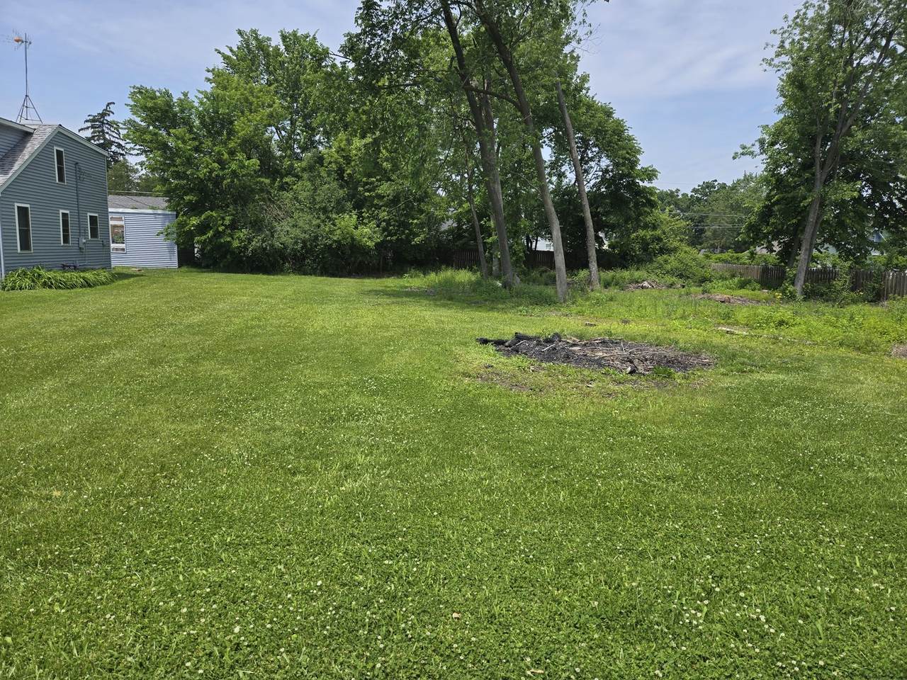 42644 Lake Drive - Photo 1