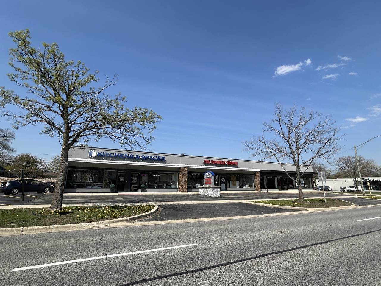 732 Ogden Avenue - Photo 1