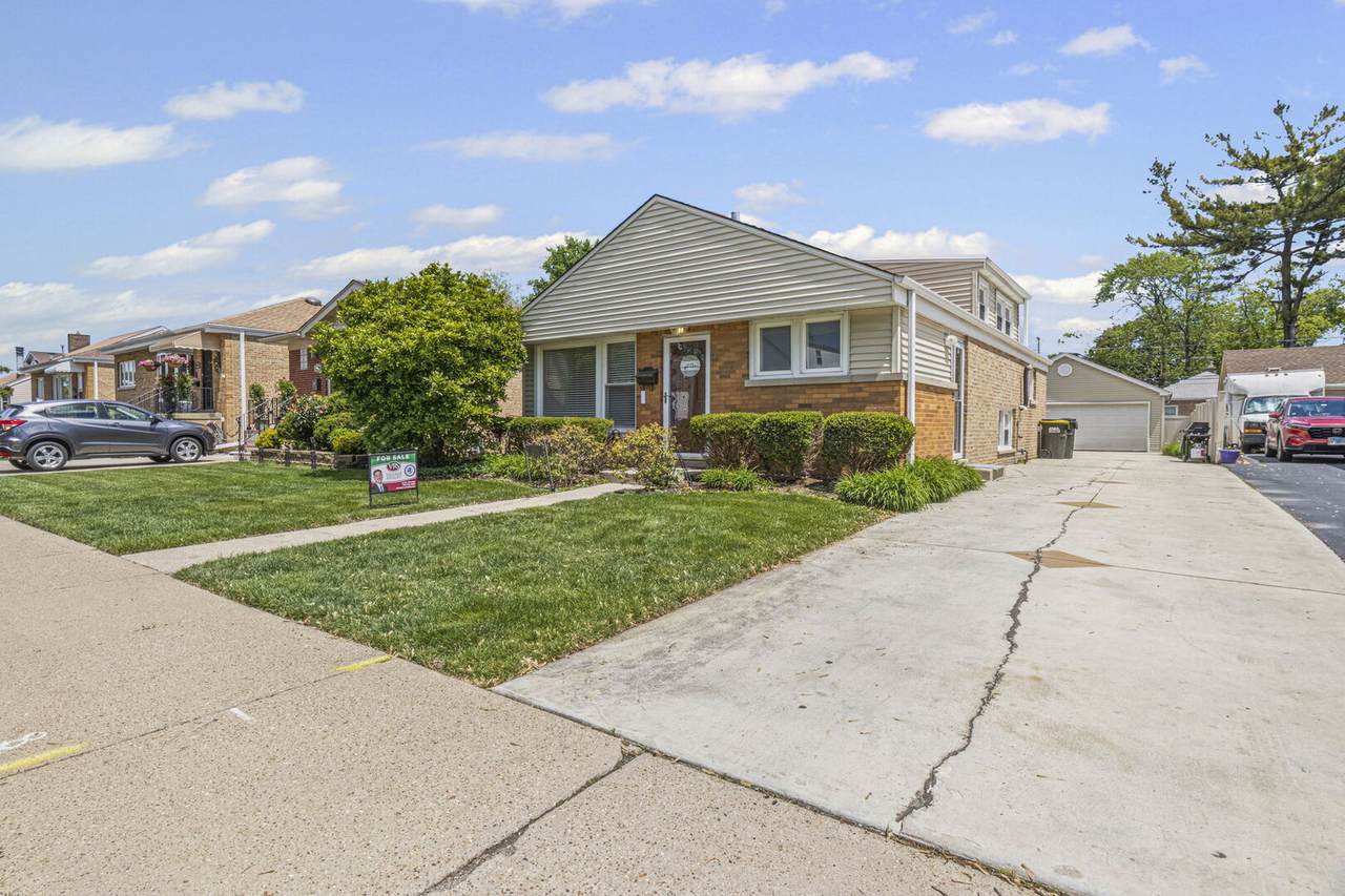 4061 Wesley Terrace - Photo 1