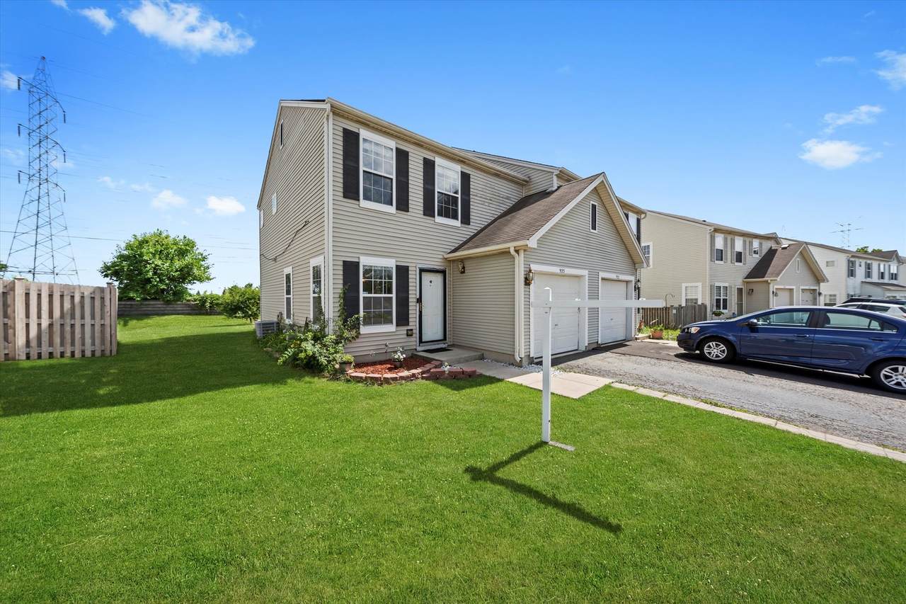 923 Savannah Drive - Photo 1