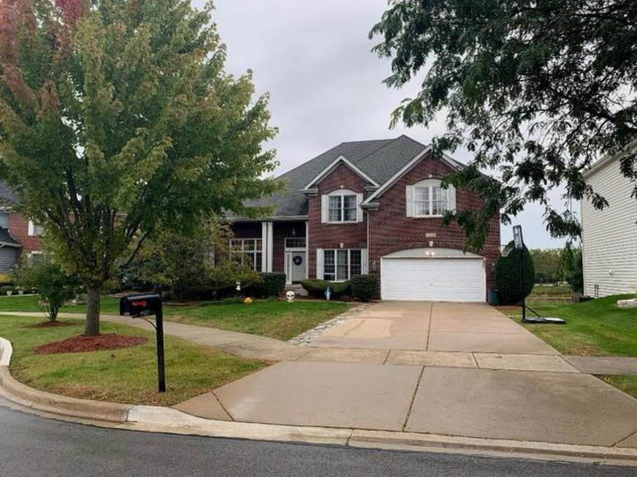 7509 Waterstone Way - Photo 1