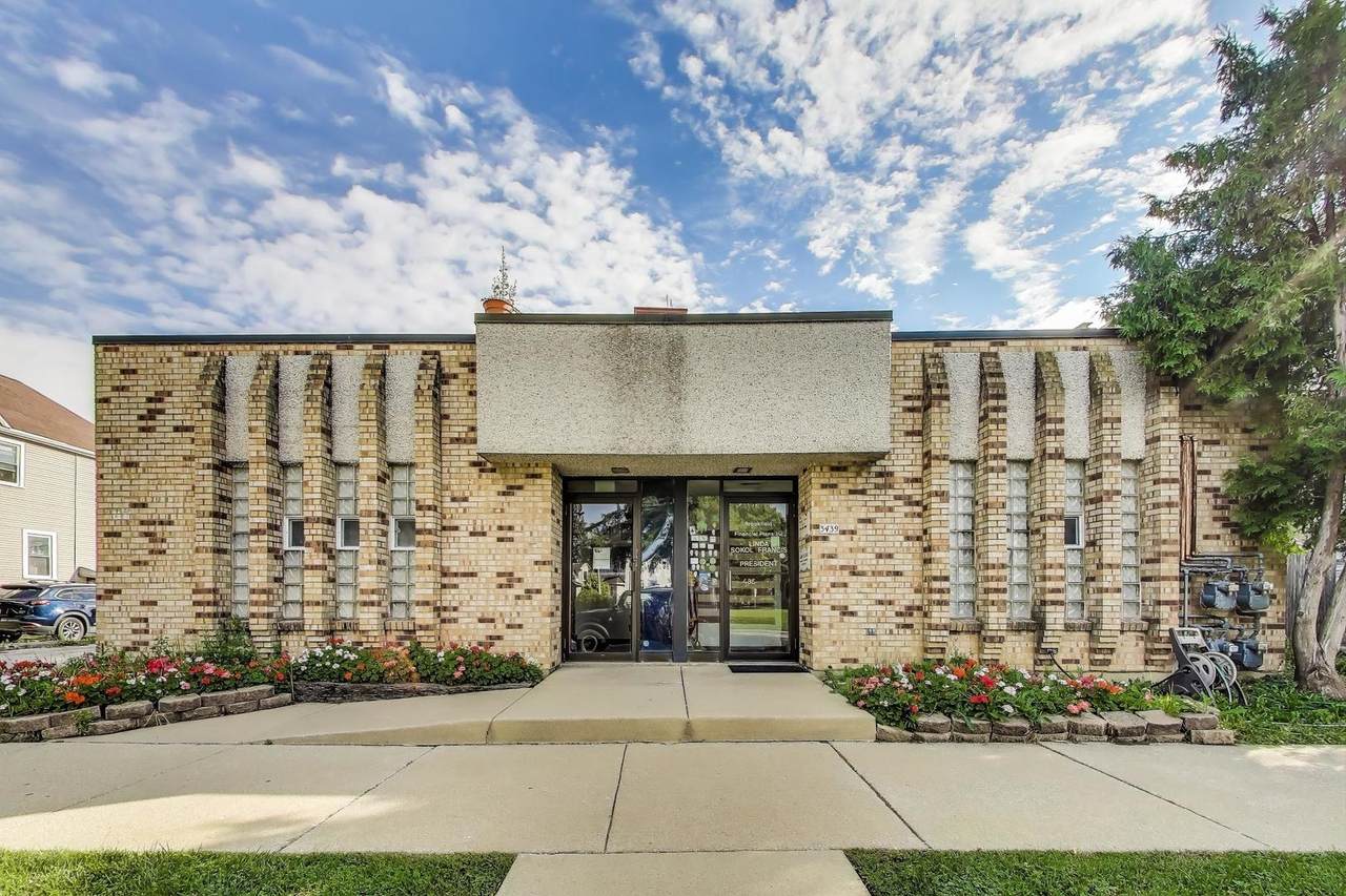 3439 Grand Avenue - Photo 1