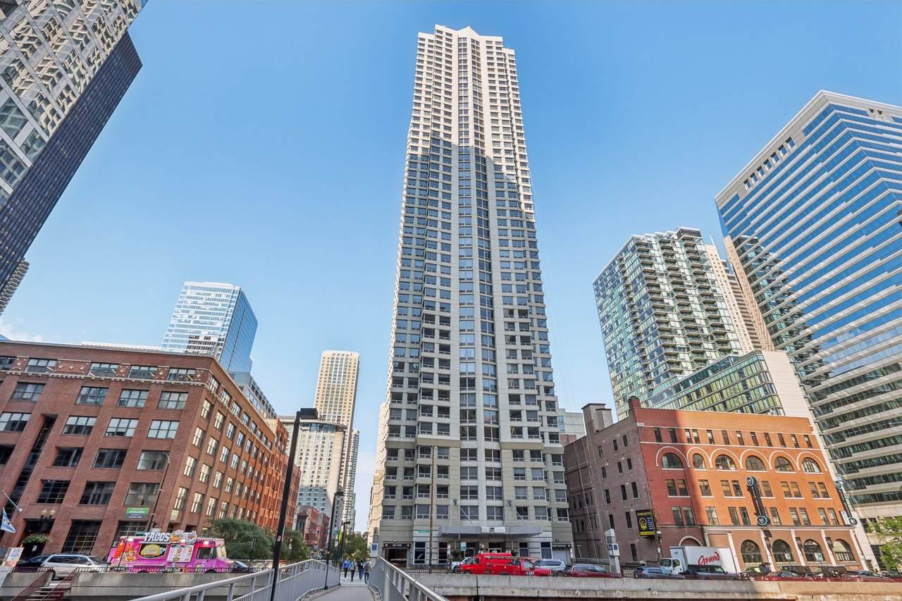 440 Wabash Avenue - Photo 1