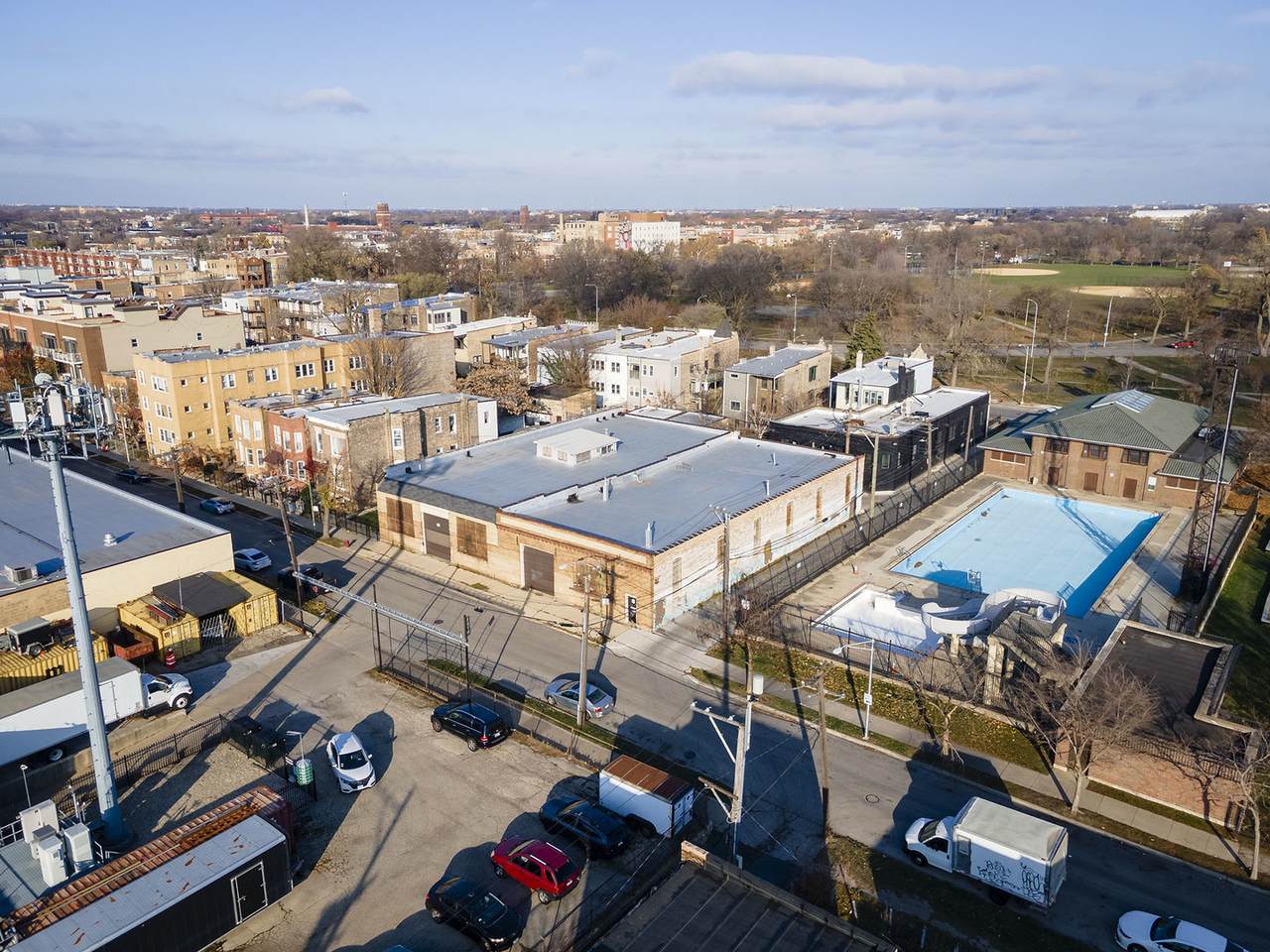 3056 Walton Street - Photo 1