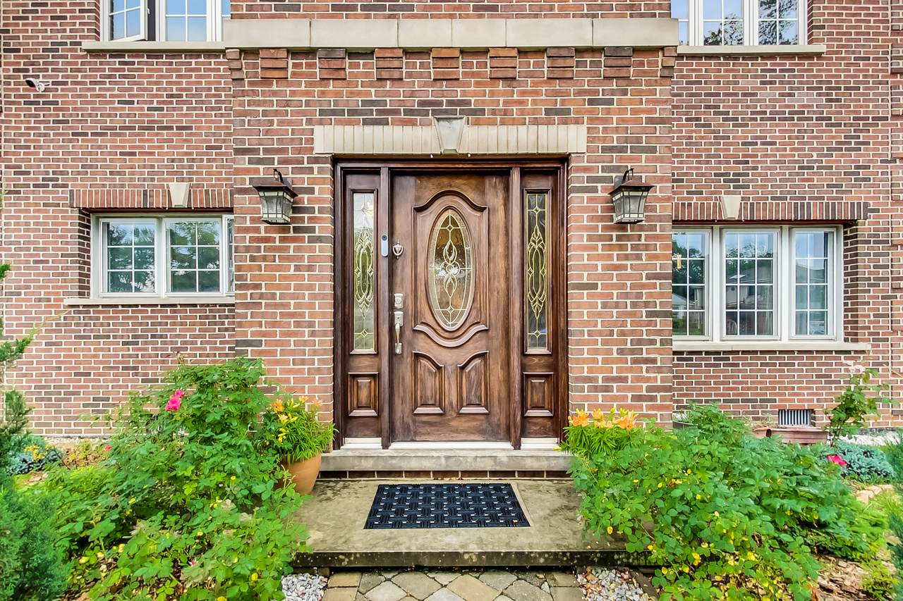 2609 Eisenhower Drive - Photo 1