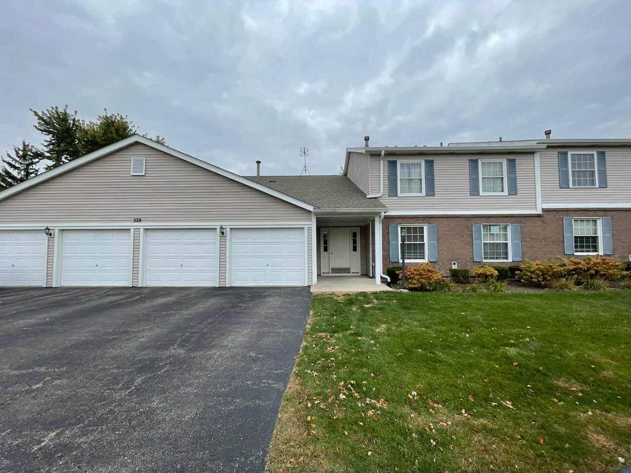 328 Mulberry Court - Photo 1